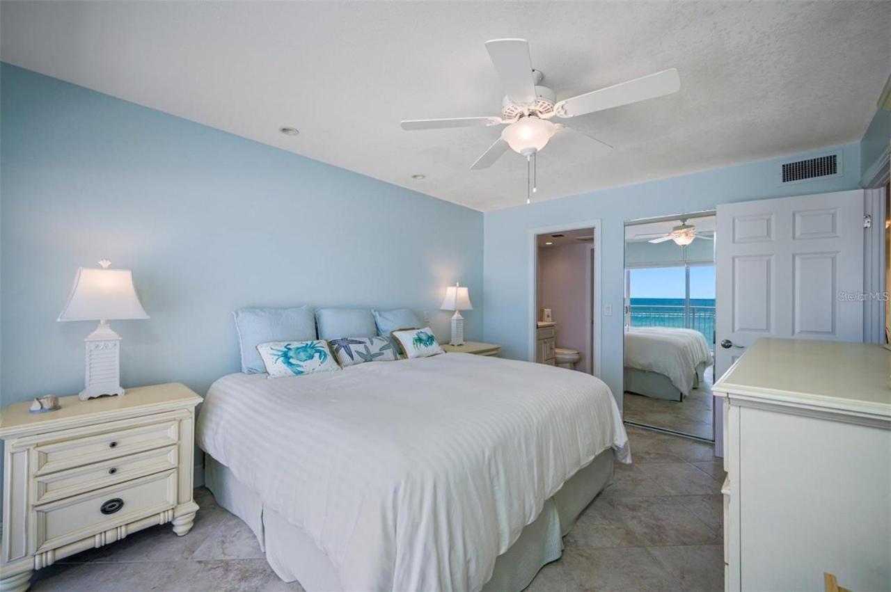 Oceanfront View Of Madeira Beach, Steps To The Beach - Madeira Norte Condo St. Pete Beach Exterior photo