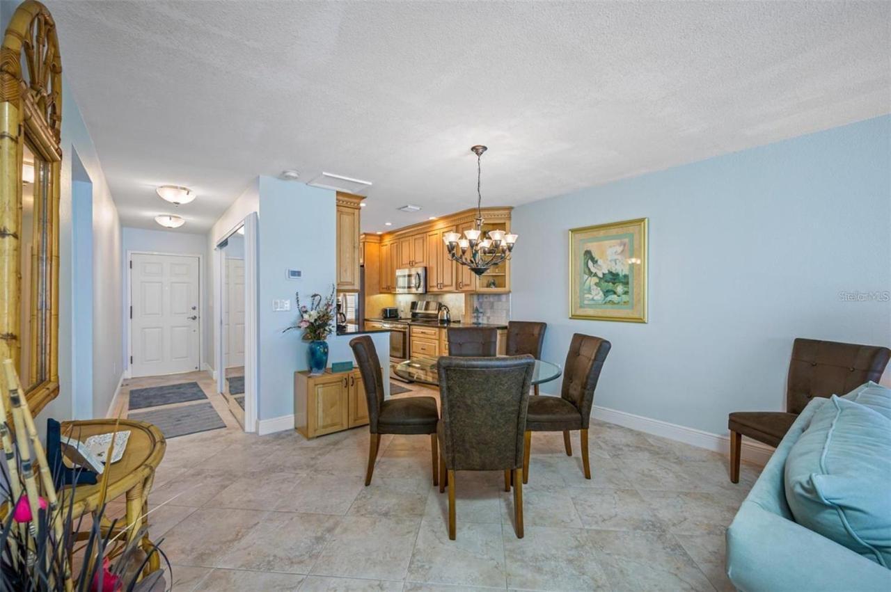 Oceanfront View Of Madeira Beach, Steps To The Beach - Madeira Norte Condo St. Pete Beach Exterior photo