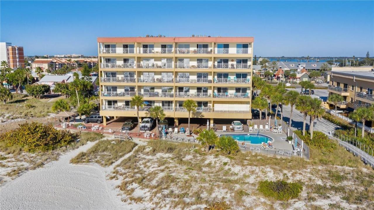 Oceanfront View Of Madeira Beach, Steps To The Beach - Madeira Norte Condo St. Pete Beach Exterior photo