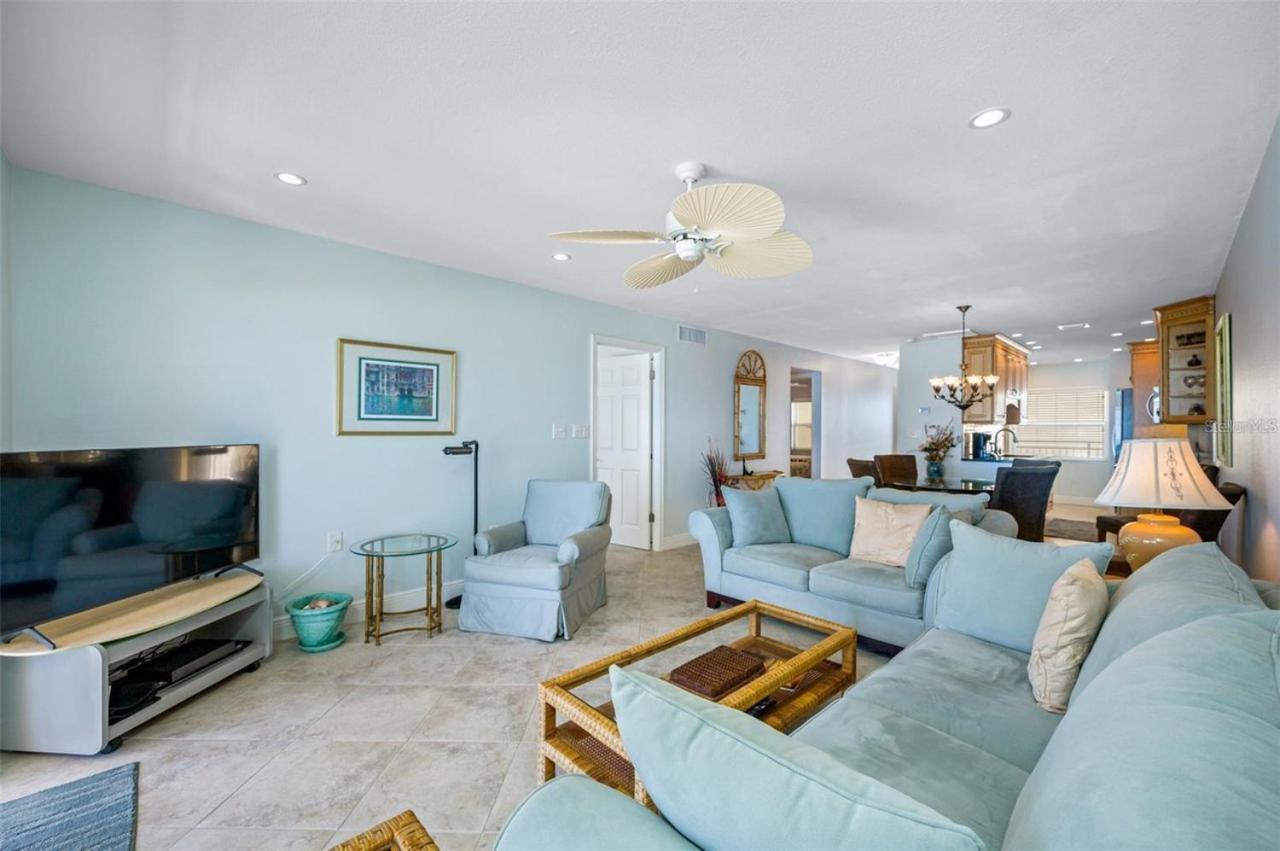 Oceanfront View Of Madeira Beach, Steps To The Beach - Madeira Norte Condo St. Pete Beach Exterior photo